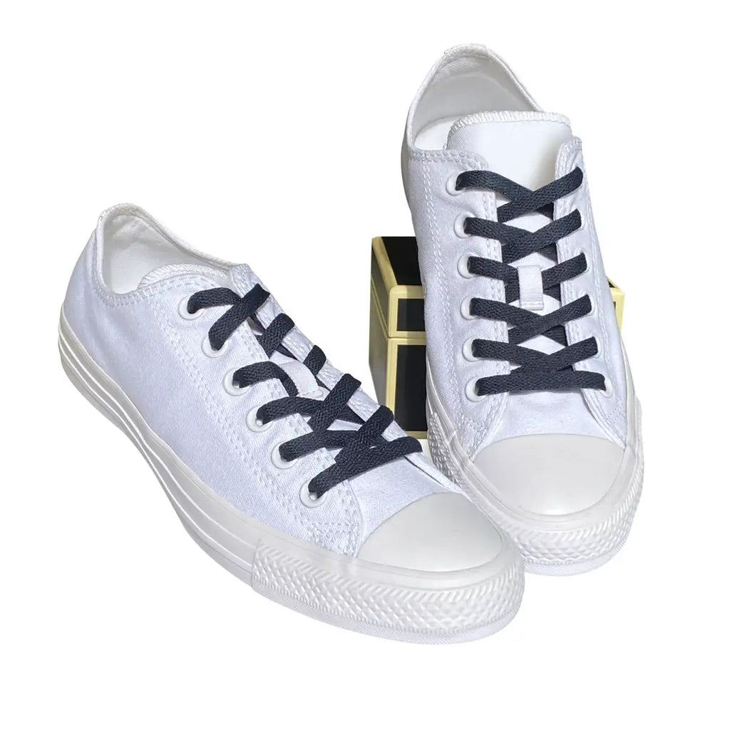 snoerebaand-sneakers-blaa-navy